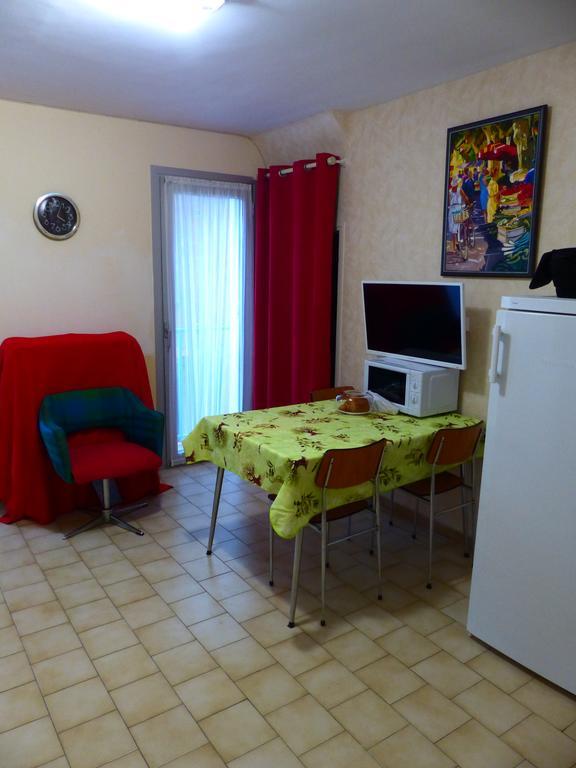 Pied A Terre Apartment Amelie-les-Bains-Palalda Bagian luar foto
